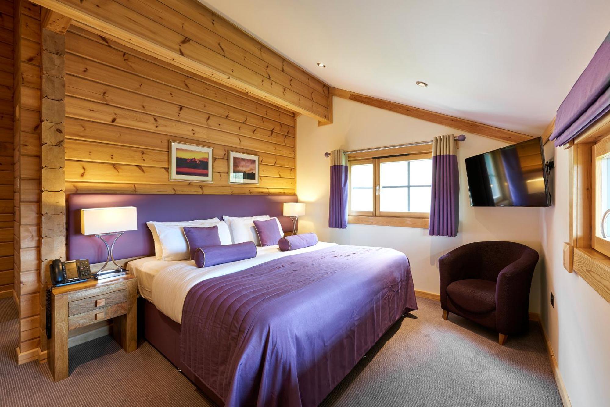 Hunter Lodges By Celtic Manor Newport  Extérieur photo